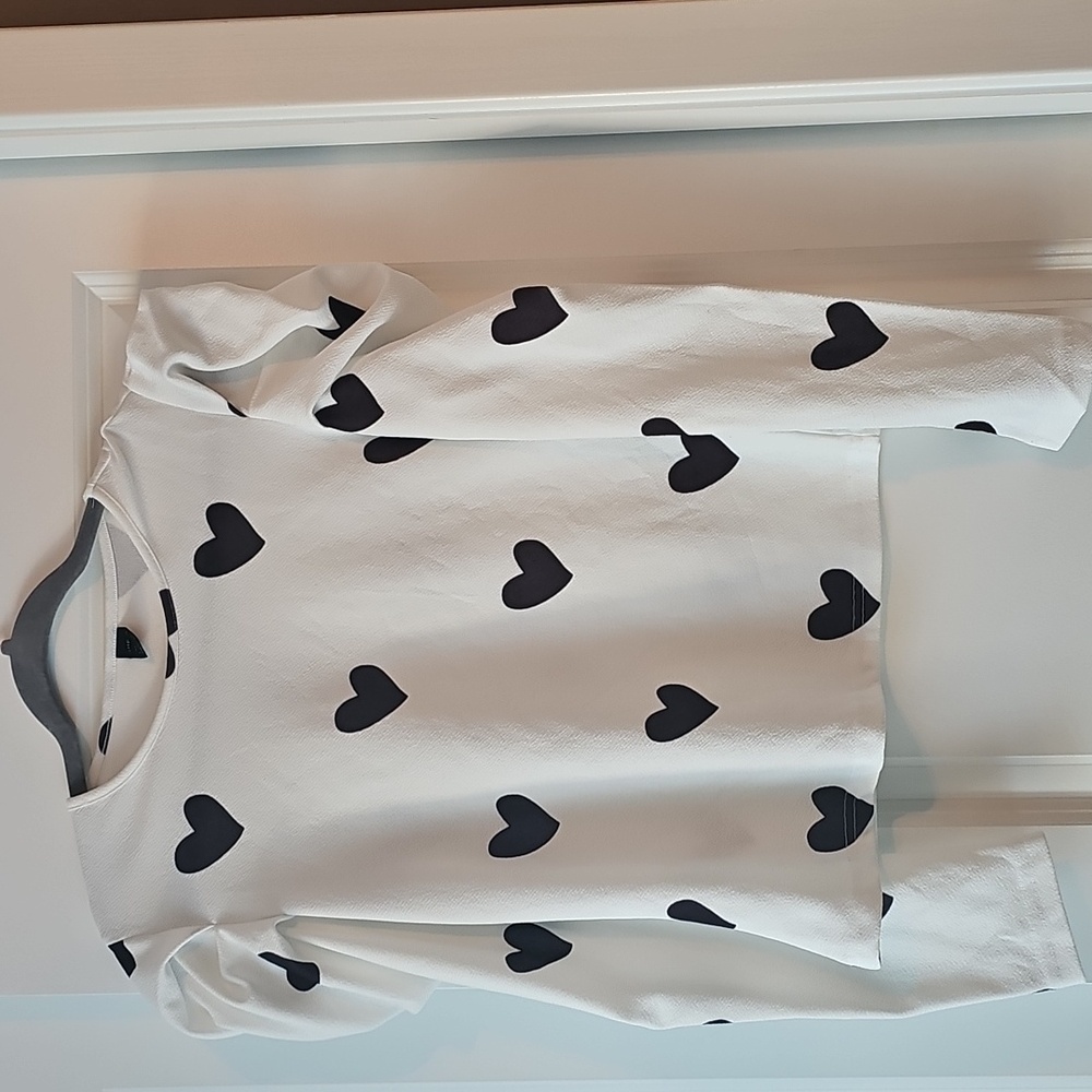Womens Shein heart shirt size medium